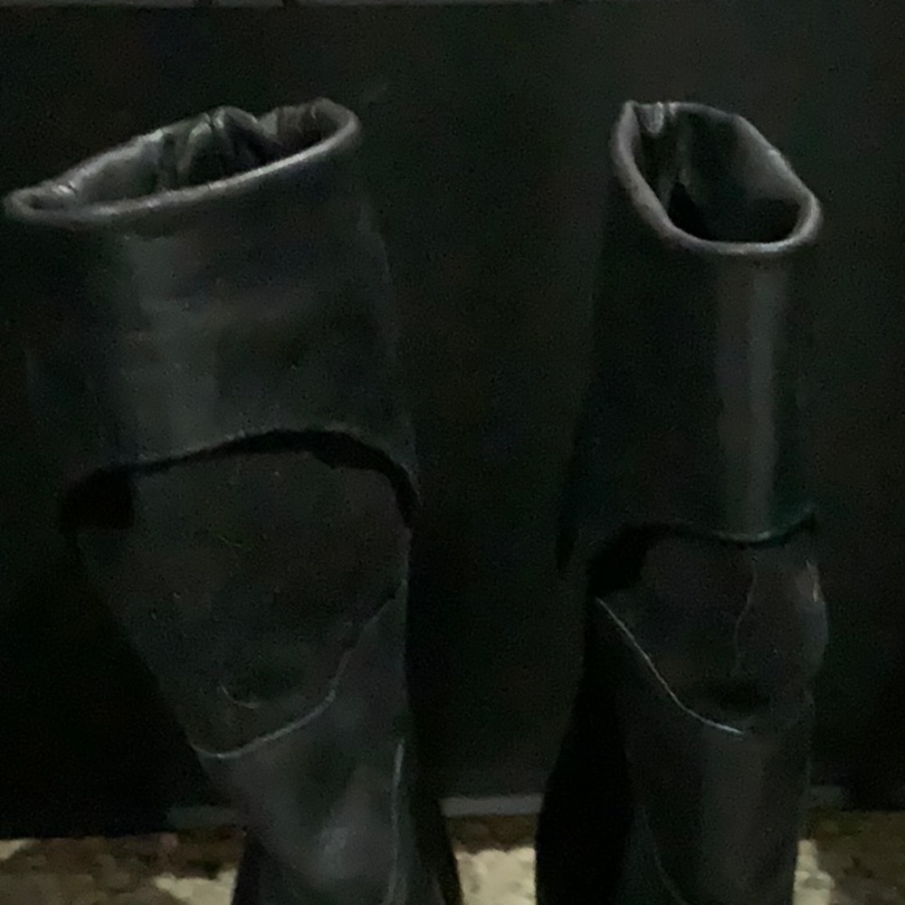 #283 Arezzo NWOT W Sz 8B Folded over above ankle boot w leather-suede look - Picture 3 of 11